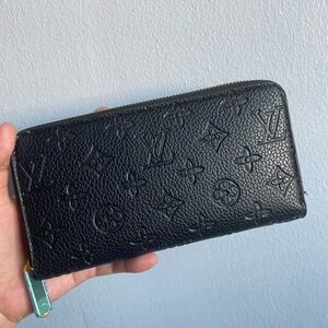 Louis Vuitton Black Wallet